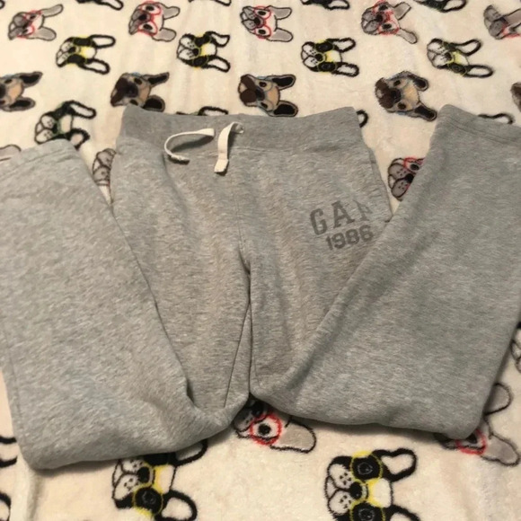 Gap sweatpants - Picture 2 of 2